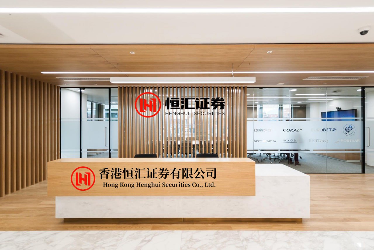 盈透科技配资平台 亿亿万富豪消费大迁徙！抛弃奢侈品，疯狂砸钱续命与星辰大海